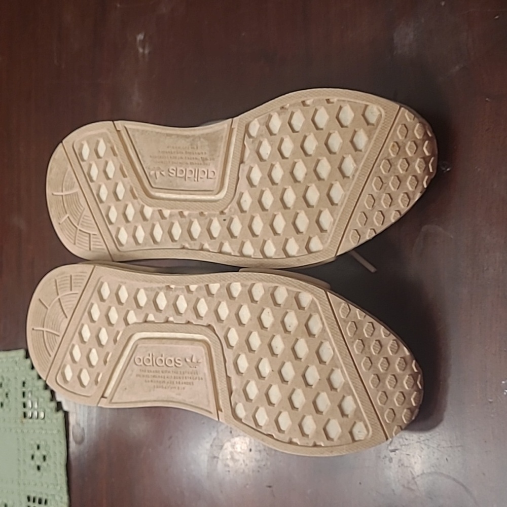 Adidas Wmns NMD_R1 Chalk White. Size 6.5 Womens - Picture 6 of 8